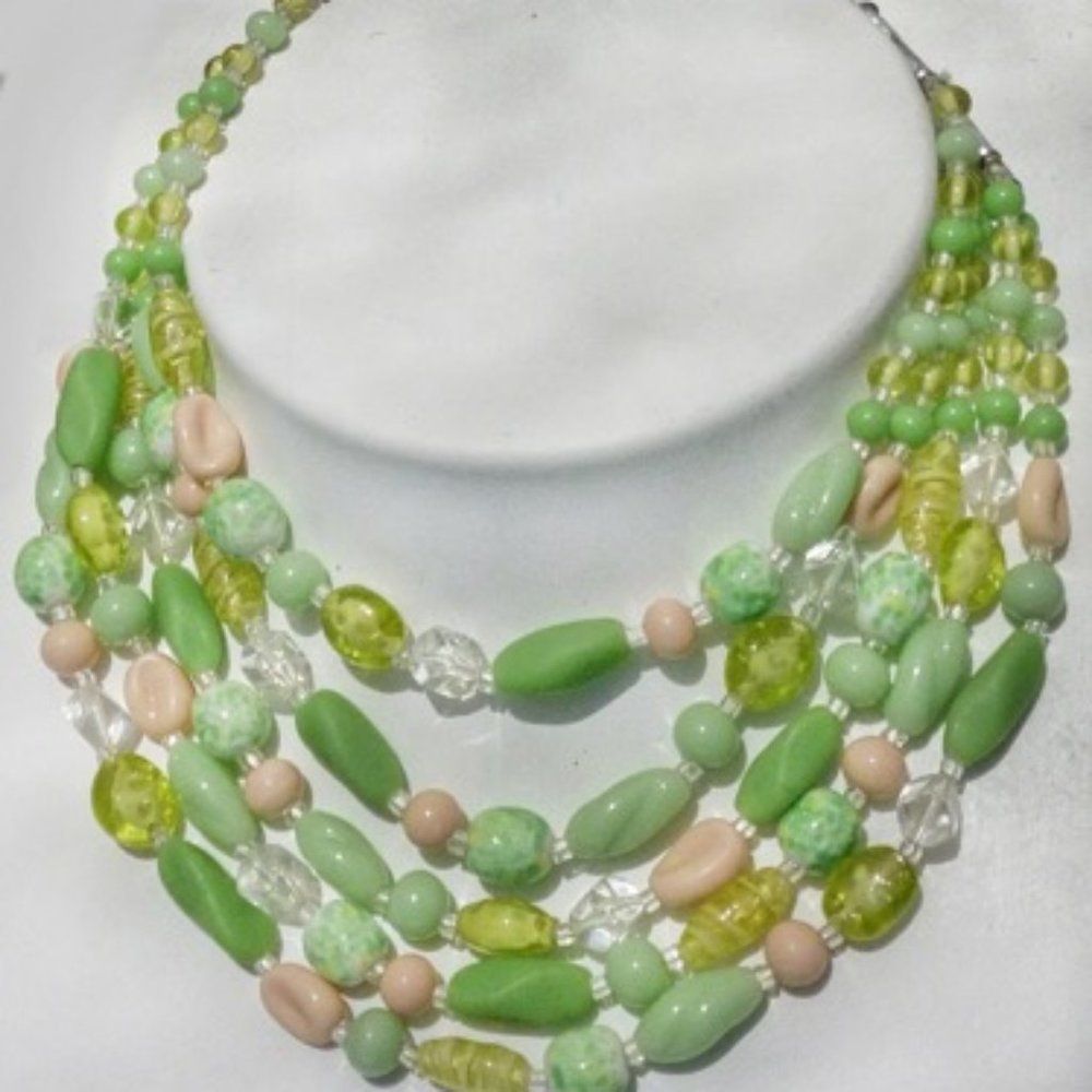 5 STRAND GREEN GLASS JAPAN BEADED NECKLACE